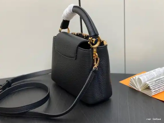 Cheap VUITTON LOUIS CAPUCINES BB 0522